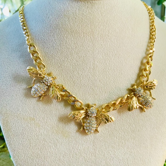 Lilly Pulitzer Necklace BEE NWT BUMBLEBEE  ⭐️ GOLD LINK CHAIN CRYSTAL - Picture 10 of 13